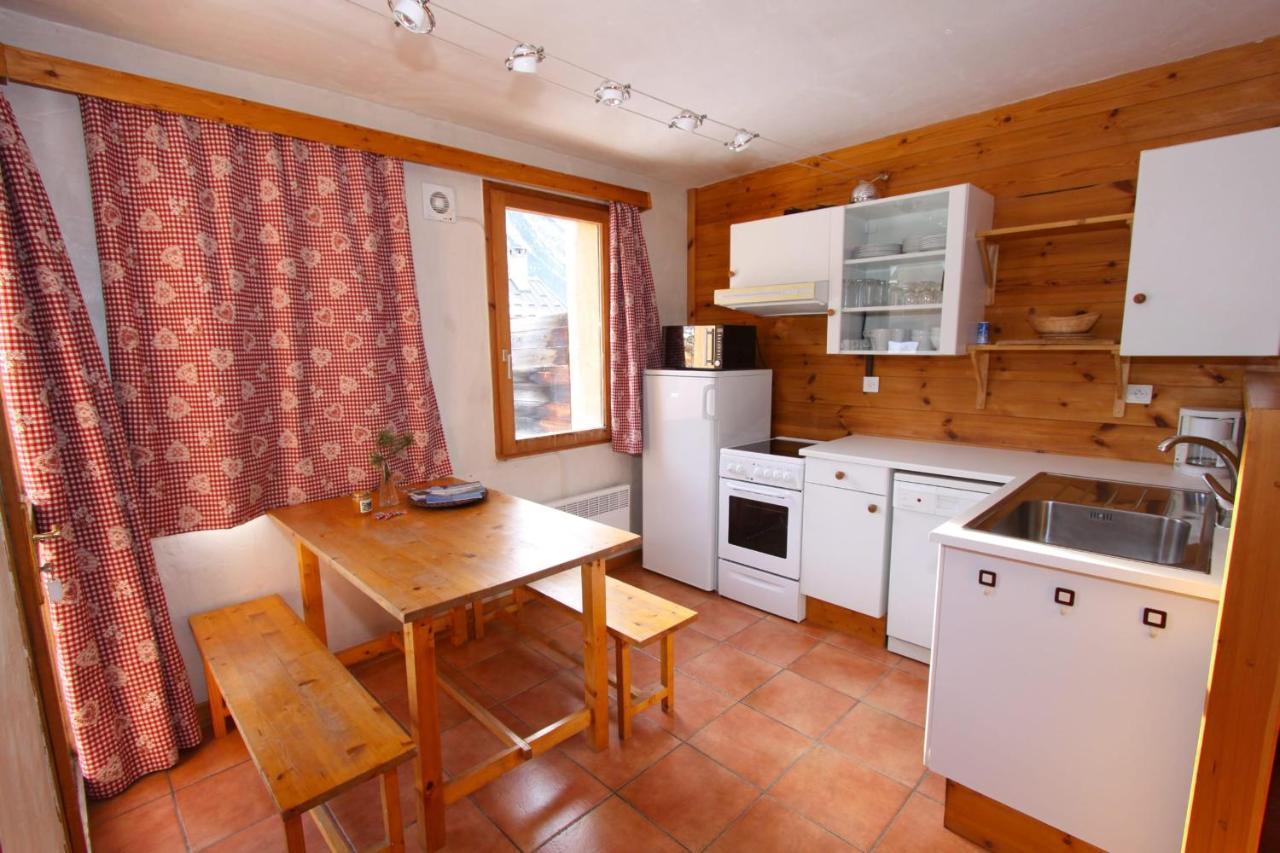 Le Leyrier Hameau des Chazals Nevache Hautes Alpes Extérieur photo