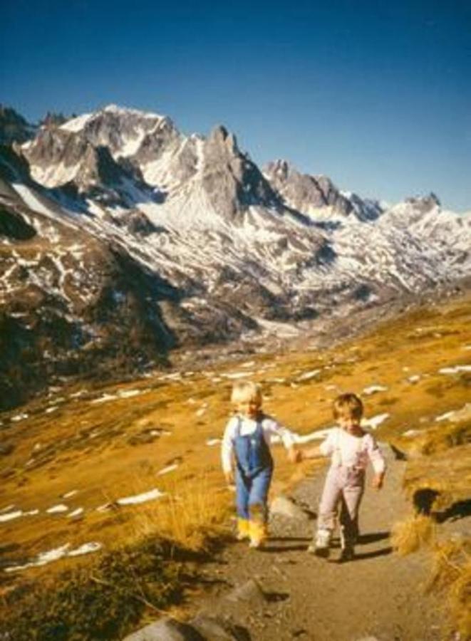 Le Leyrier Hameau des Chazals Nevache Hautes Alpes Extérieur photo